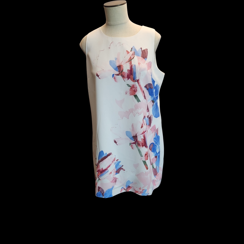Vince Camuto White Zip-Up Garment